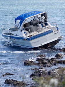 Boat on the rocks